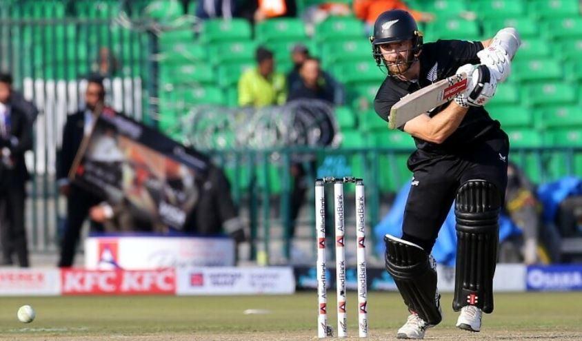 Phillips and Santner lead New Zealand to 78-run win over Pakistan