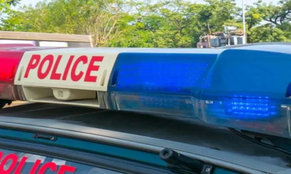 Terrorists attack DSP's van in Tank