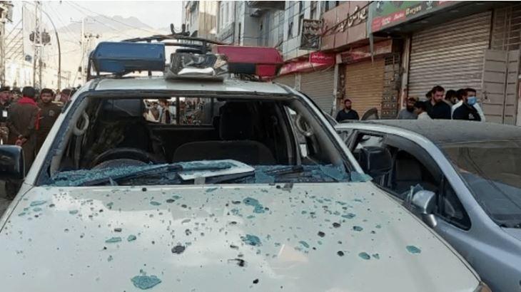 کوئٹہ میں پولیس وین کے قریب دھماکہ،2 افراد جاں بحق جبکہ 17 زخمی