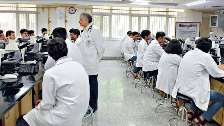 Tuition fee cap set at Rs1.8mn for private medical colleges