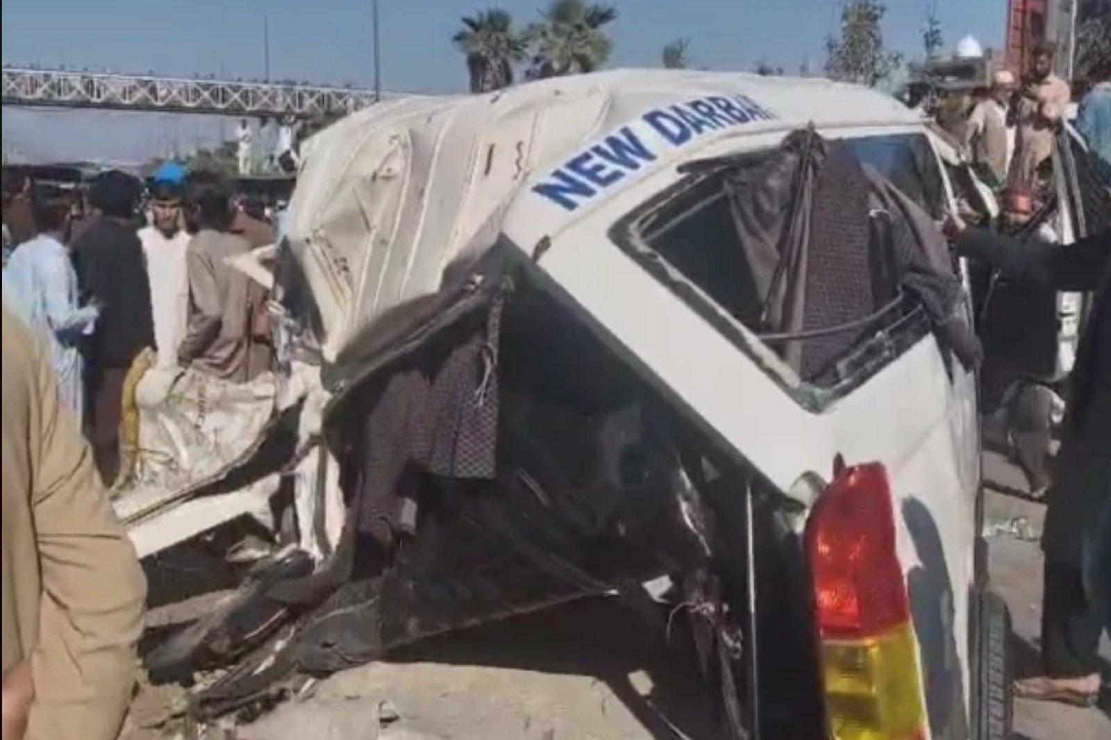 Four killed, 3 wounded as dump truck overturns in Islamabad