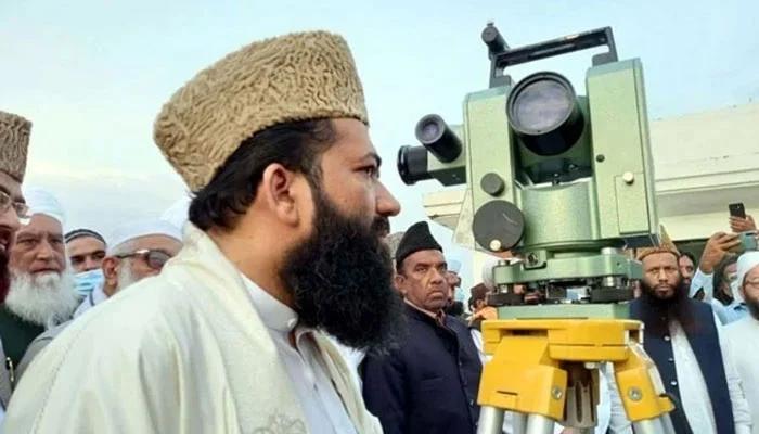 عید الفطر کا چاند دیکھنے کیلئے مرکزی رویت ہلال کمیٹی کا اجلاس کل اسلام آباد میں ہو گا