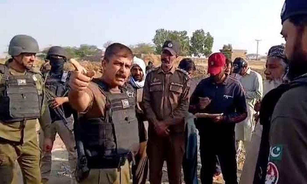 Terrorists attack Lakhani police post in DG Khan, two killed