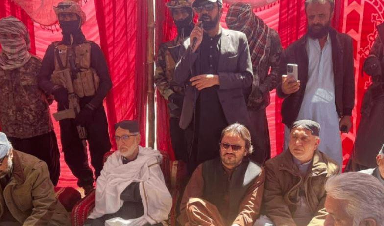 Akhtar Mengal, others escape unhurt after suicide blast near rally at Mastung