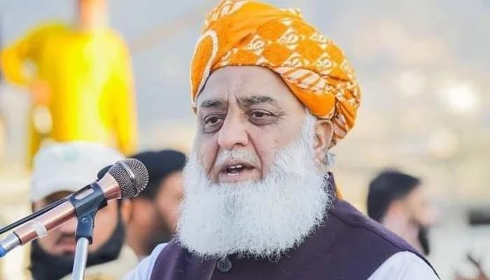 تحریک انصاف کے دور حکومت میں بننے والا اپوزیشن اتحاد پی ڈی ایم ابھی بھی قائم ہے ، مولانا فضل الرحمن