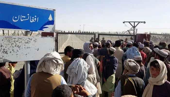 ملک بھر میں غیرقانونی مقیم افغان مہاجرین کی ملک بدری کا سلسلہ جاری، نشاندہی کیلئے ہیلپ لائن قائم