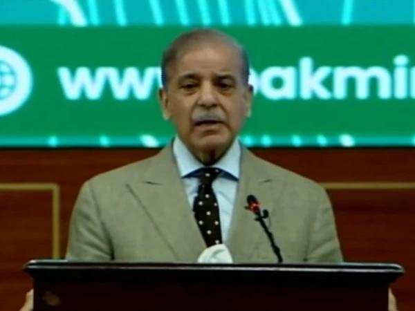 معدنی ذخائر سے مستفید ہو کر پاکستان قرضوں کے پہاڑ سے نجات حاصل کرسکتا ہے، وزیر اعظم