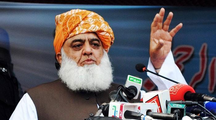 پاکستان کوانڈیااسرائیل گٹھ جوڑ سے بھی   باخبر رہنا ہو گا ،فضل الرحمان