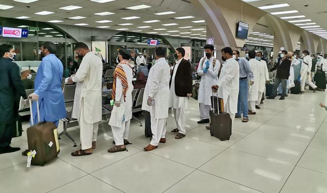 سعودی عرب جانے کے انتظار میں پریشان پاکستانیوں کے لیے خوشخبری آگئی