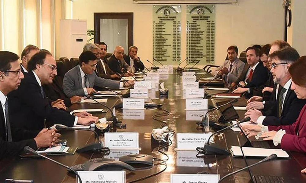 IMF urges Pakistan to bring inflation within 5-7pc target