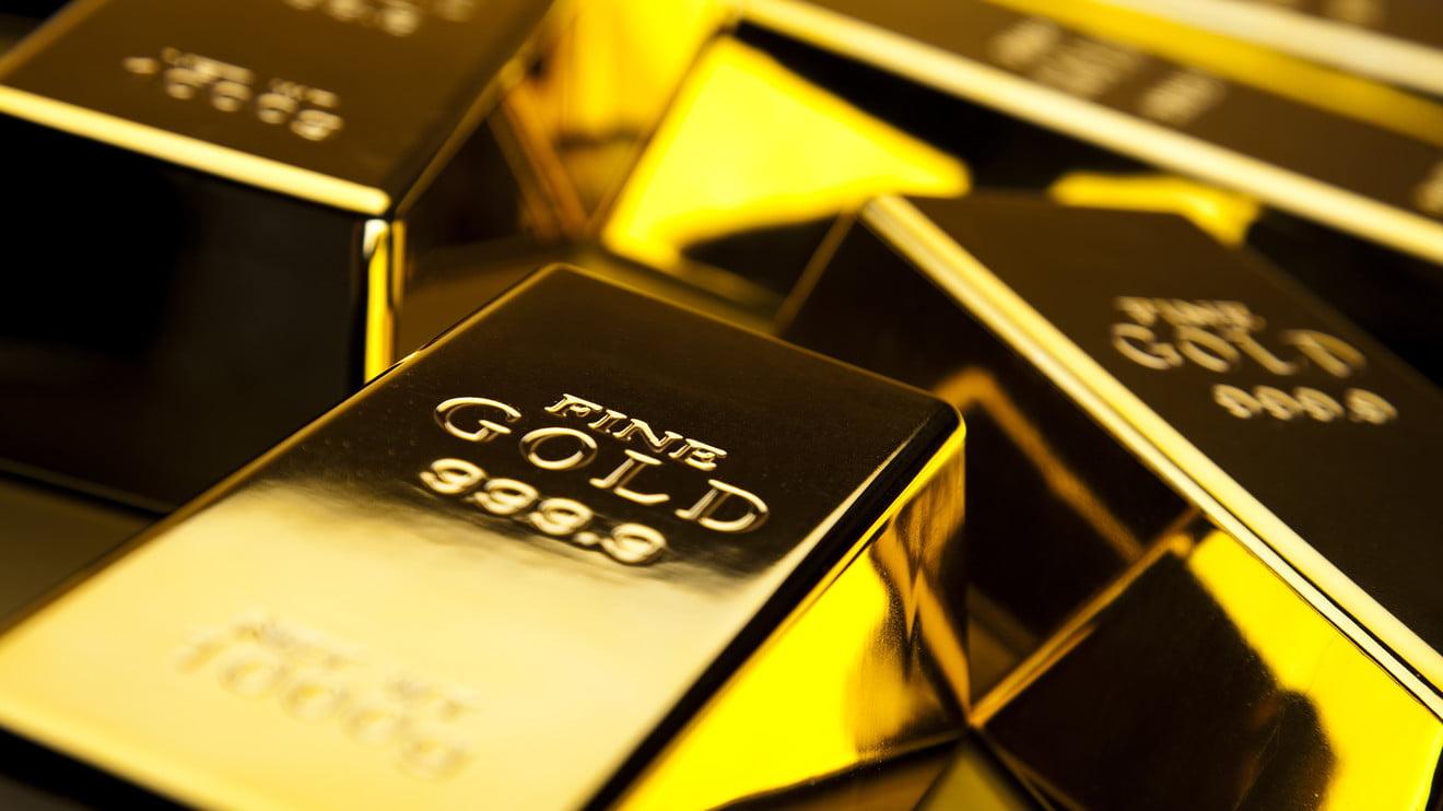 Gold prices surge in Pakistan