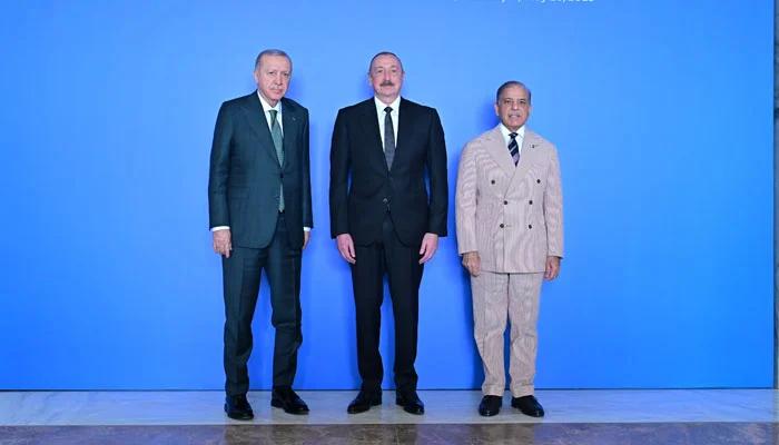 آذربائیجان کا یوم آزادی،، ترکیہ، پاکستان اور آذربائیجان تین ملک ایک قوم ہیں،وزیر اعظم