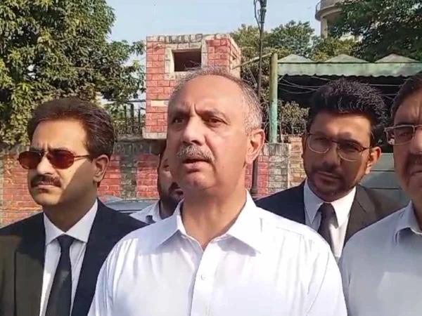 اسپیکر قومی اسمبلی نے عمر ایوب کی نااہلی کیلئے ریفرنس الیکشن کمیشن کو بھیج دیا