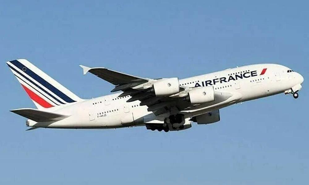 Air France resumes using Pakistani airspace