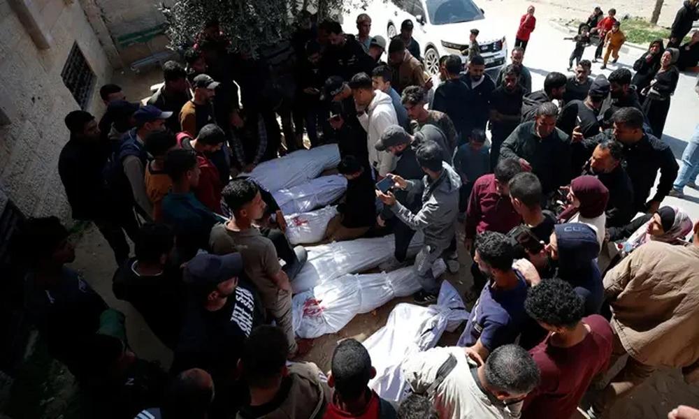 60 Palestinians martyred in Israeli attacks