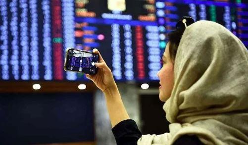 PSX hits record high as KSE-100 surpasses 133,000 mark