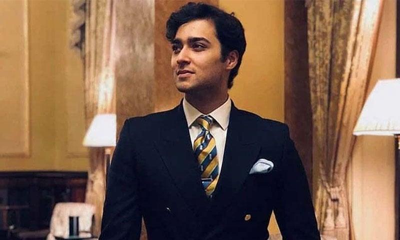 Lahore traffic police issue fine ticket to Junaid Safdar