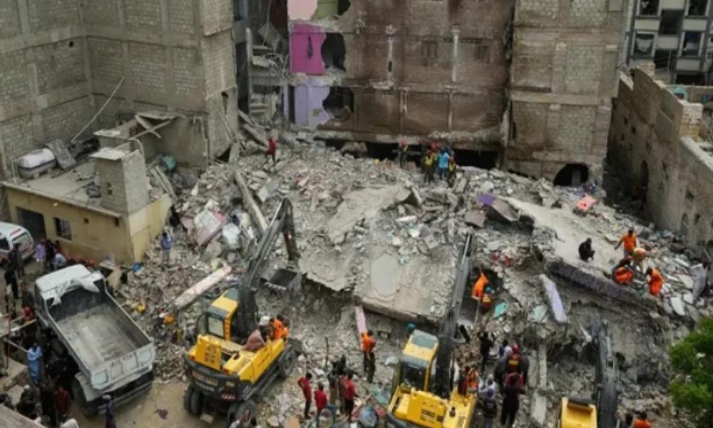 Inquiry committee formed into Lyari building collapse