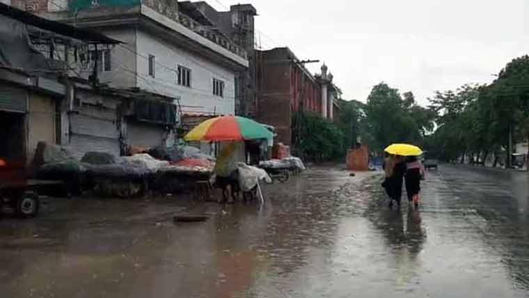 ملک کے مختلف علاقوں میں گرج چمک کے ساتھ مزید بارش کی پیشگوئی