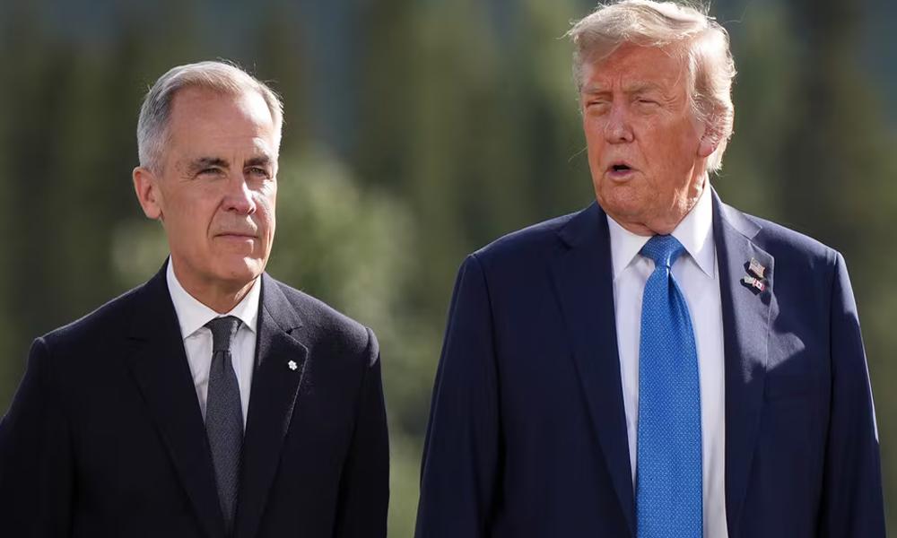 Trump threatens new 35pc tax on Canada