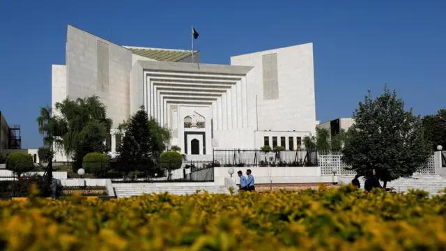 پولیس ایف آئی آر درج کرنے کی پابند ہے، انصاف کے دروازے بند نہ کیے جائیں: سپریم کورٹ