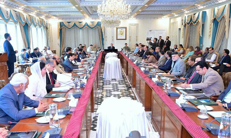 وفاقی کابینہ  کا بڑا فیصلہ:  ای او بی آئی کی پنشن میں 15 فیصد اضافے کی منظوری