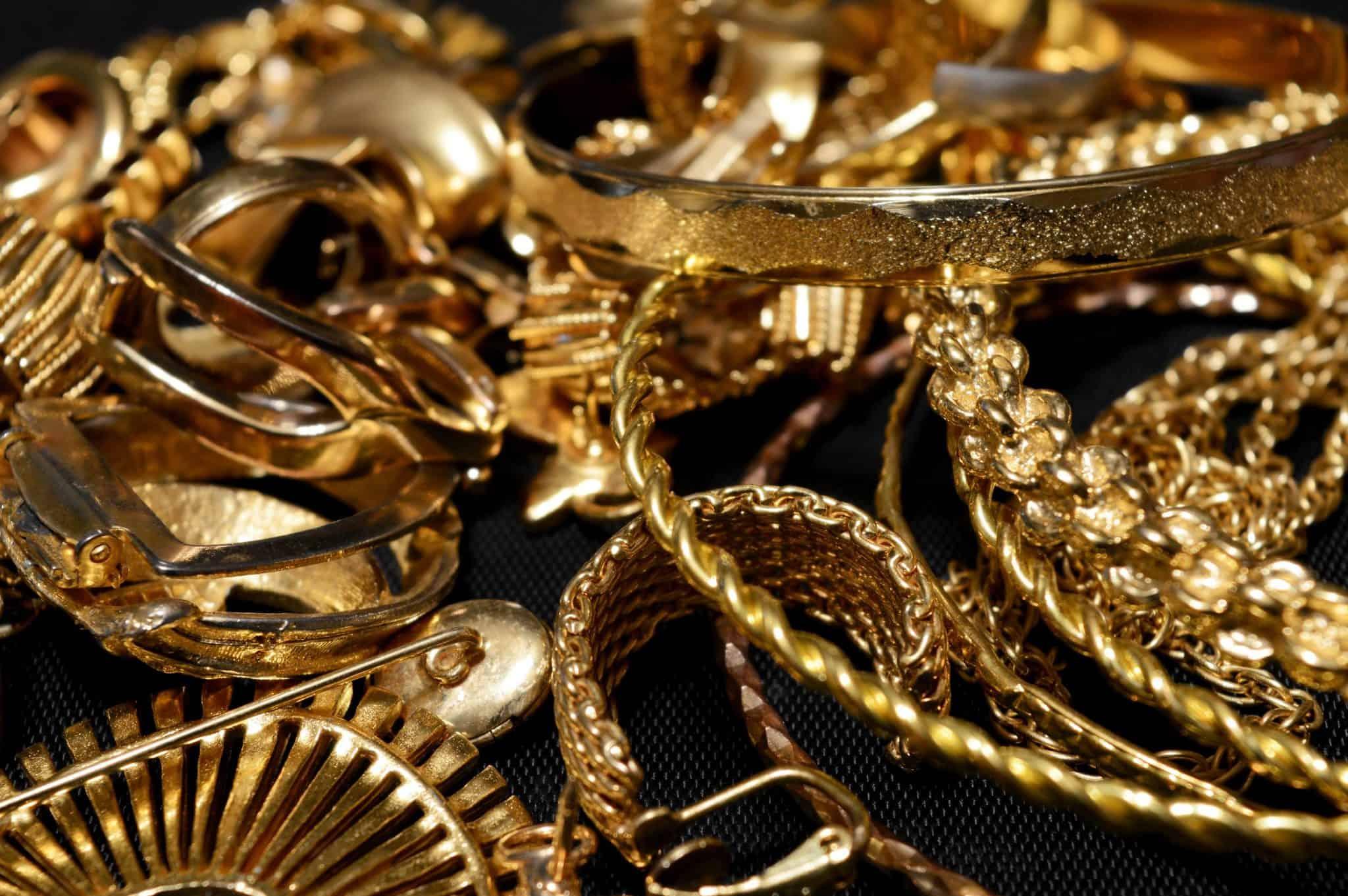 Another increase in gold prices in Pakistan, global markets