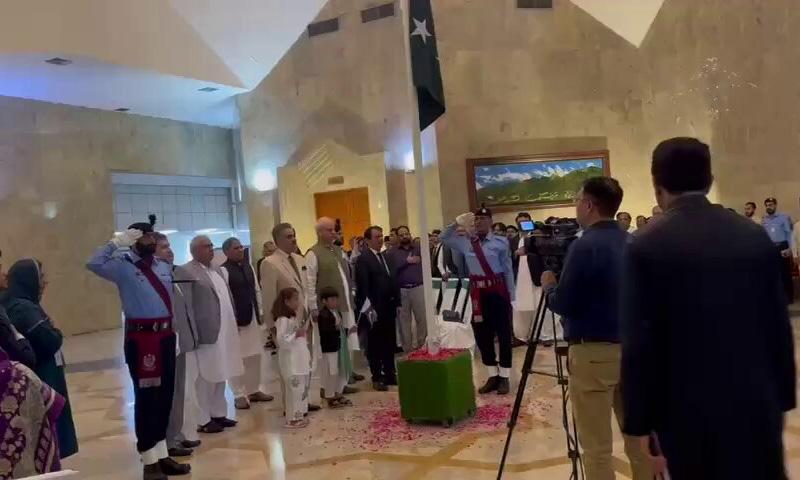  78واں یوم آزادی: سپریم کورٹ سمیت تمام ہائیکورٹس میں پرچم کشائی کی تقاریب