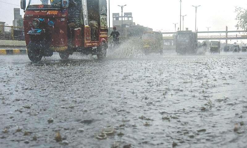 Four killed as downpour submerges entire Karachi, plays havoc with infrastructure