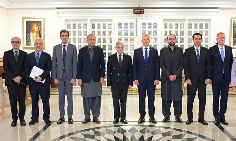 شہباز شریف سے بیلاروسی وزیرداخلہ کی وفد کے ہمراہ ملاقات، دوطرفہ تعاون اور تعلقات پر تبادلہ خیال