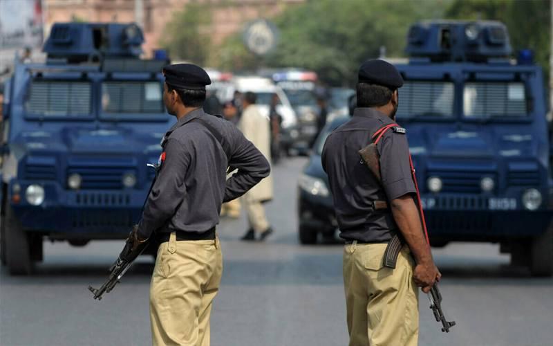 کوہاٹ: پولیس کے کامیاب جوابی آپریشن میں 3 دہشت گرد جاں بحق، ایک اہلکار شہید