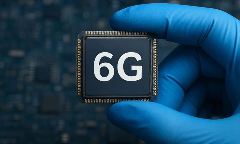 Chinese scientists develops world's first all-frequency 6G chip