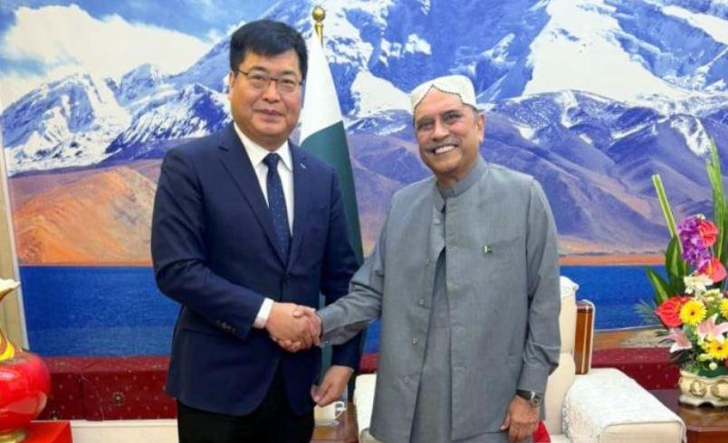 Serene Air CEO calls on President Zardari in Kashgar; briefs on future plans