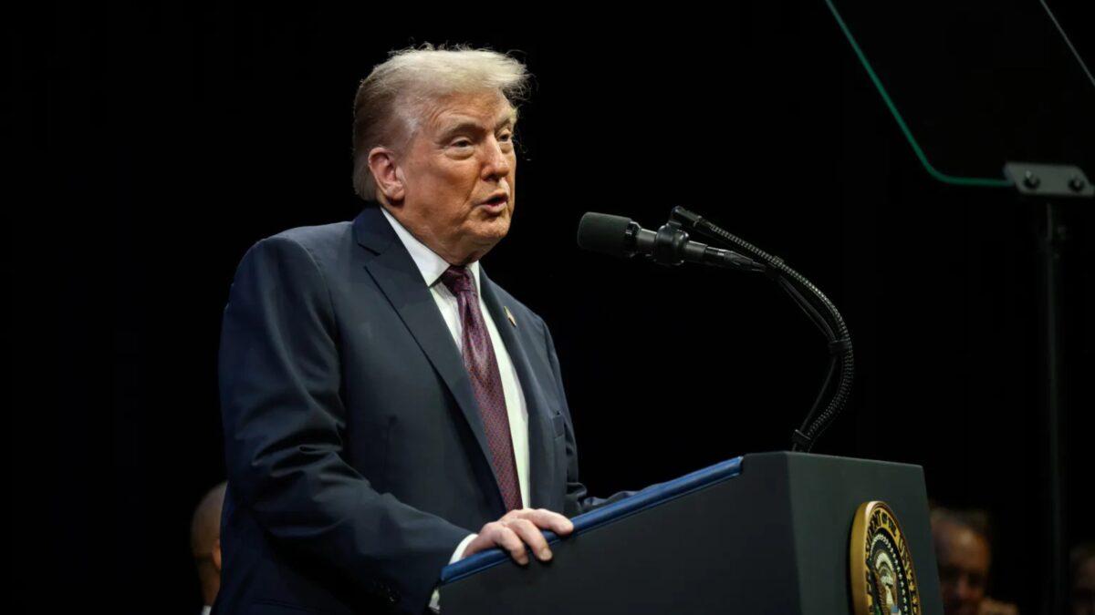 Trump warns Afghanistan over Bagram Airbase, threatens consequences