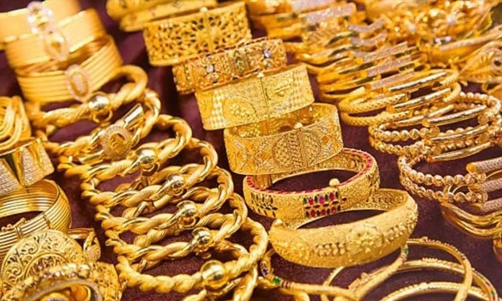 Gold price reaches new high in Pakistan