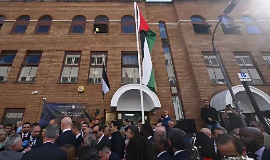 Palestinian mission in London upgraded to embassy status