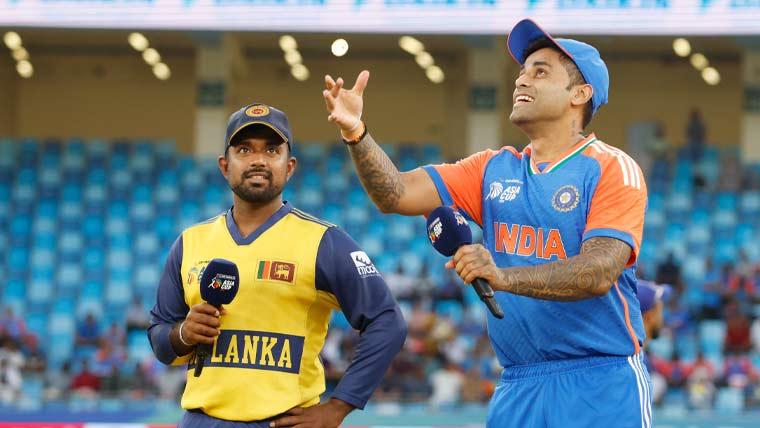 ایشیا کپ ٹی ٹوئنٹی: سنسنی خیز مقابلے کے بعد بھارت نے سپر اوور میں سری لنکا کو شکست دے دی
