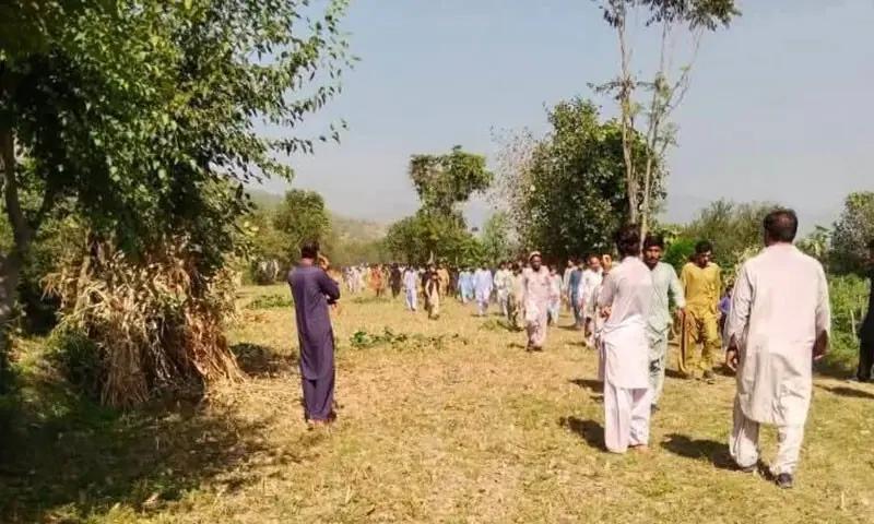 باجوڑ: کھیت میں پرانا گولا پھٹنے سے 4 نوجوان جاں بحق، 2 زخمی