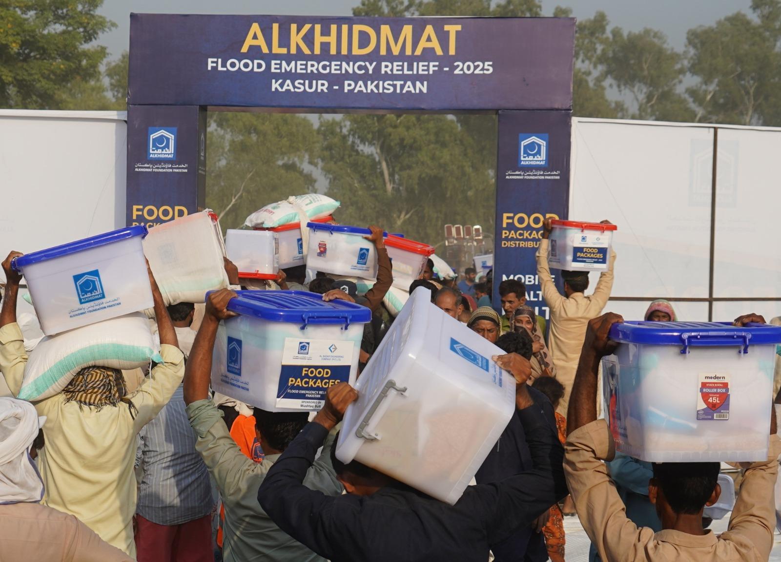 الخدمت فاؤنڈیشن کی جانب سے دریائے ستلج کے 2 ہزار متاثرہ خاندانوں میں راشن اور امداد تقسیم