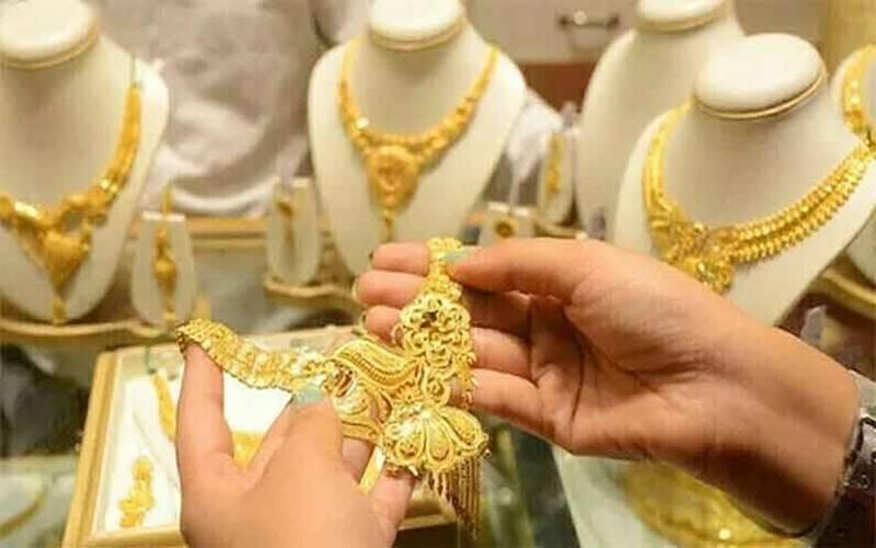  عالمی و مقامی مارکیٹوں میں سونا مزید سستا ہو گیا، فی تولہ قیمت کتنی ہو گئی؟