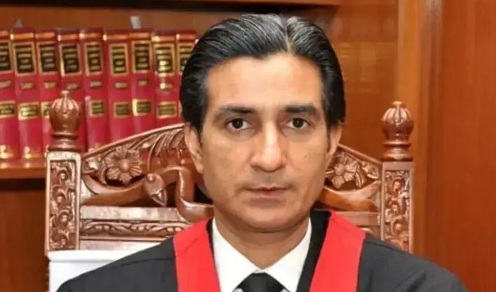 LHC's Justice Shams Mehmood Mirza is the latest to resign