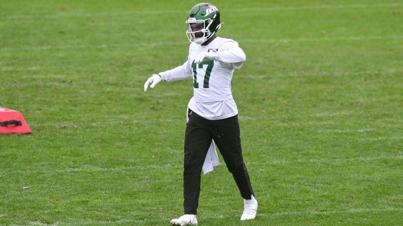 Jets' Boyd in critical condition after being shot