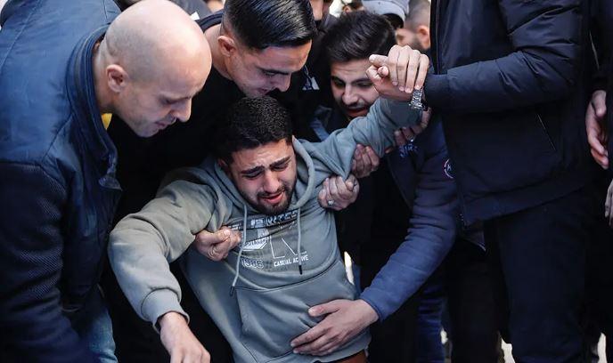 Gazans mourn six killed in Israeli shelling on shelter