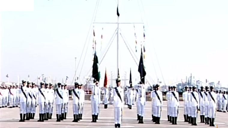 پاکستان نیول اکیڈمی میں 124 ویں مڈشپ اور 32ویں کمیشن کورس کی پاسنگ آؤٹ پریڈ