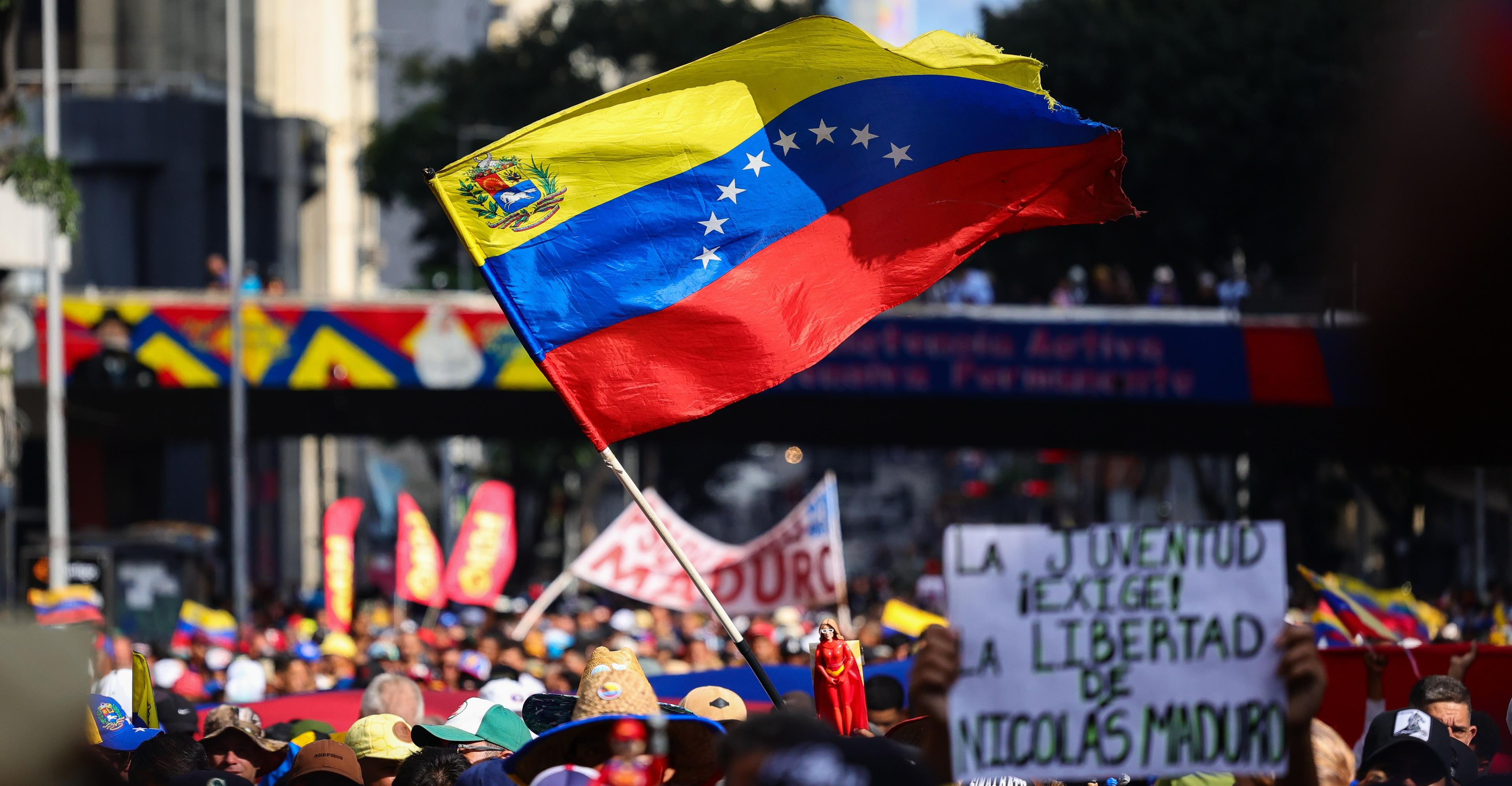 What do Venezuelans want for their country?