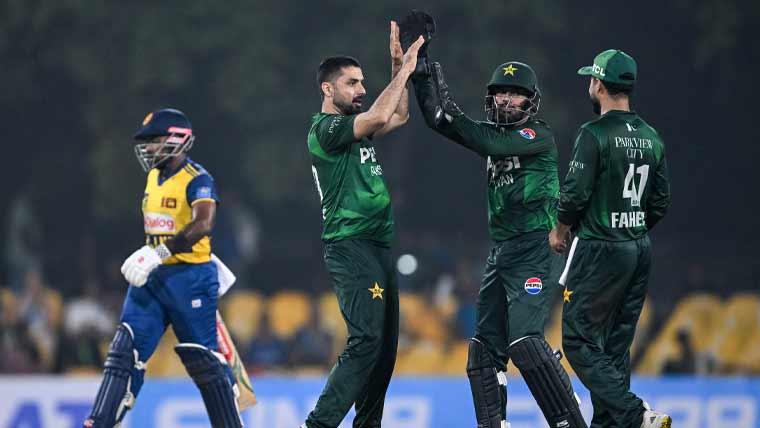 پہلا ٹی 20: پاکستان نے سری لنکا کو 6 وکٹوں سے شکست دے دی