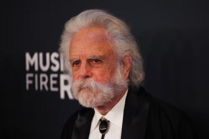 Bob Weir, Grateful Dead co-founder and rhythm guitarist, dead at 78