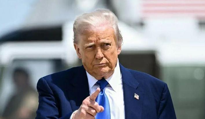 Trump says Iran wants talks as US aircraft carrier deploys