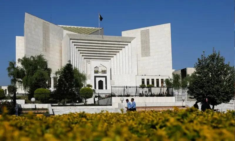 سپریم کورٹ نے بانی پی ٹی آئی عمران خان سے فوری ملاقات کی استدعا مسترد کردی