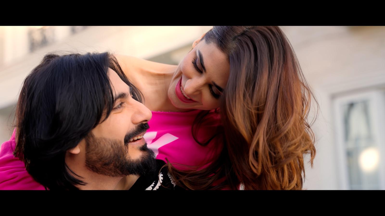 معروف  گلوکار ولی حامد علی خان نے اپنا نیا گانا '' پیار ہوا ہے'' دنیا بھر میں ریلیز